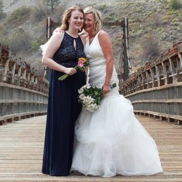 Vera Wang Wedding Gown - White by Vera Wang - Picture 10 of 13